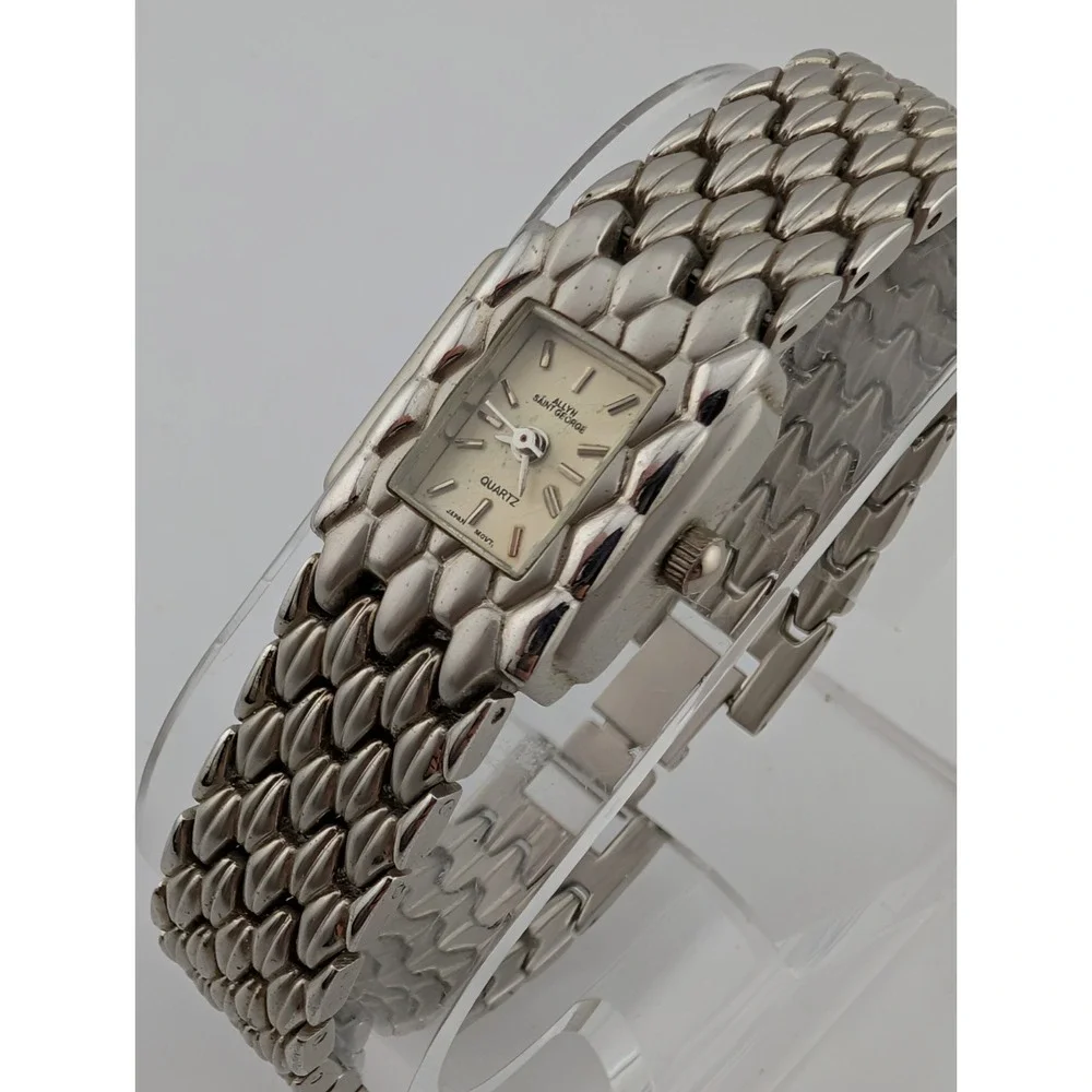 Vintage Allyn St George Watch Women‎ 19mm Case Silver 7.25